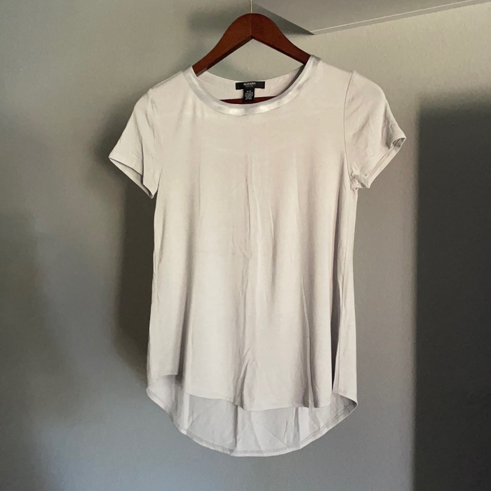 Alfani Tee Shirt, light gray, petite small